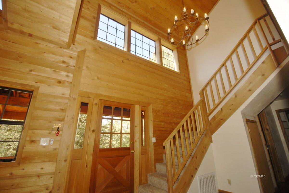 26720 Saunders Meadow Road Idyllwild, CA 92549 - Photo 38 of 65 clerestrory windows