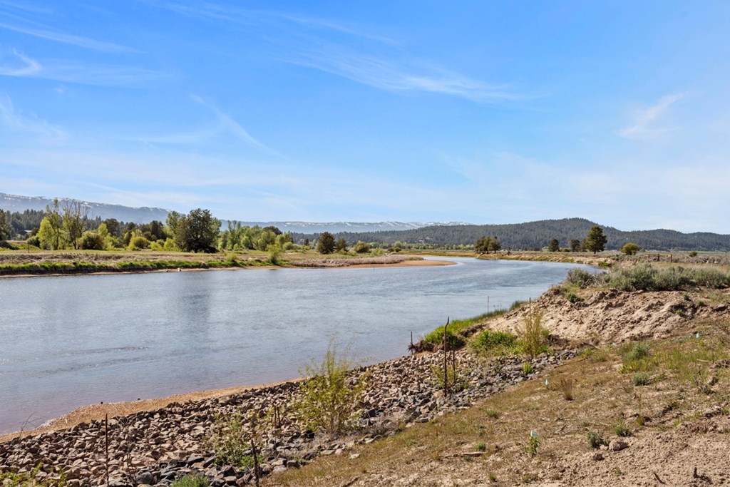 L16-b1 L16-b1 River, Unit 16 Cascade, ID 83611 - Photo 4 of 8 View Looking Upstream