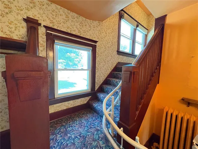 $149,000 | 201 3rd Street Southeast, Renville, MN 56284