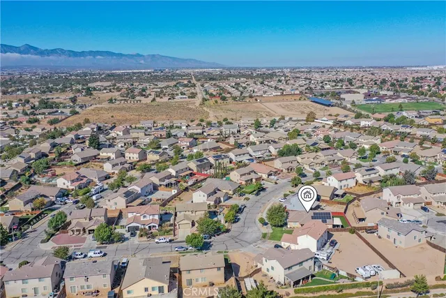 $478,000 | 13864 Grant Way, Oak Hills, CA 92344