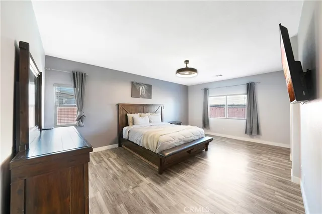 $478,000 | 13864 Grant Way, Oak Hills, CA 92344