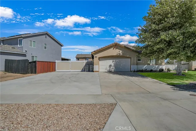 $478,000 | 13864 Grant Way, Oak Hills, CA 92344