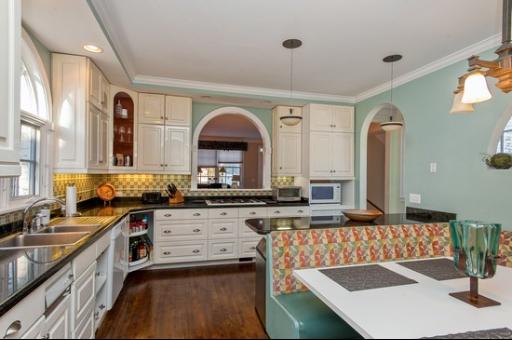 367 Sunset Road Winnetka, IL 60093 - Photo 4 of 8