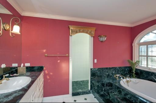 367 Sunset Road Winnetka, IL 60093 - Photo 5 of 8
