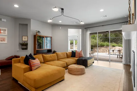 $675,000 | 341 Hazy Hills Loop, Dripping Springs, TX 78620