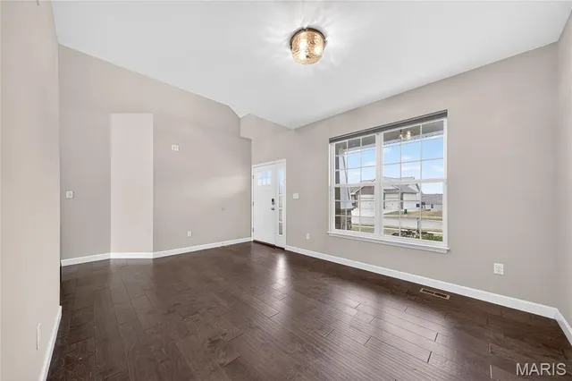 $489,900 | 732 Lost Canyon Boulevard, Wentzville, MO 63385