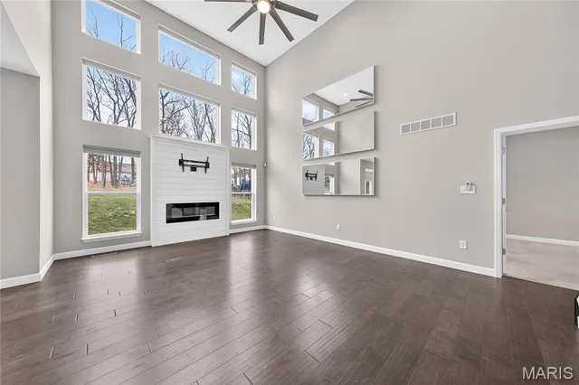 $489,900 | 732 Lost Canyon Boulevard, Wentzville, MO 63385