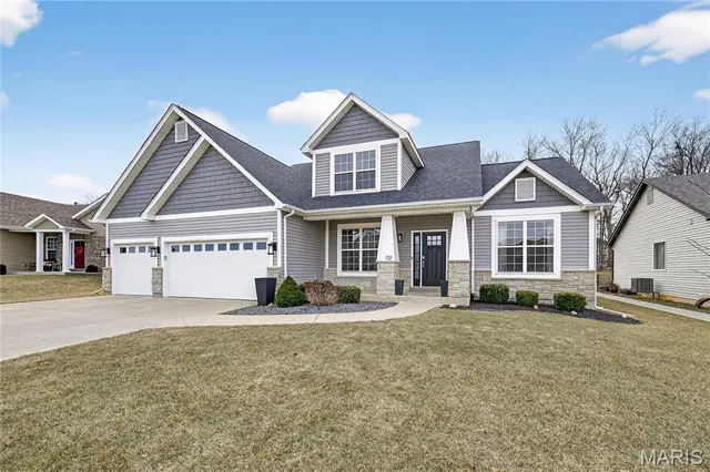 $489,900 | 732 Lost Canyon Boulevard, Wentzville, MO 63385