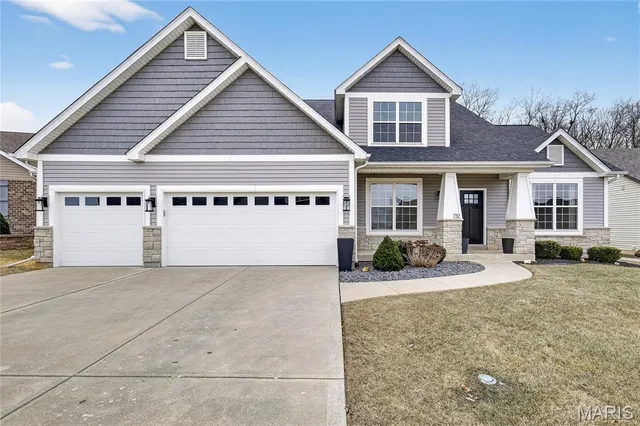 $489,900 | 732 Lost Canyon Boulevard, Wentzville, MO 63385