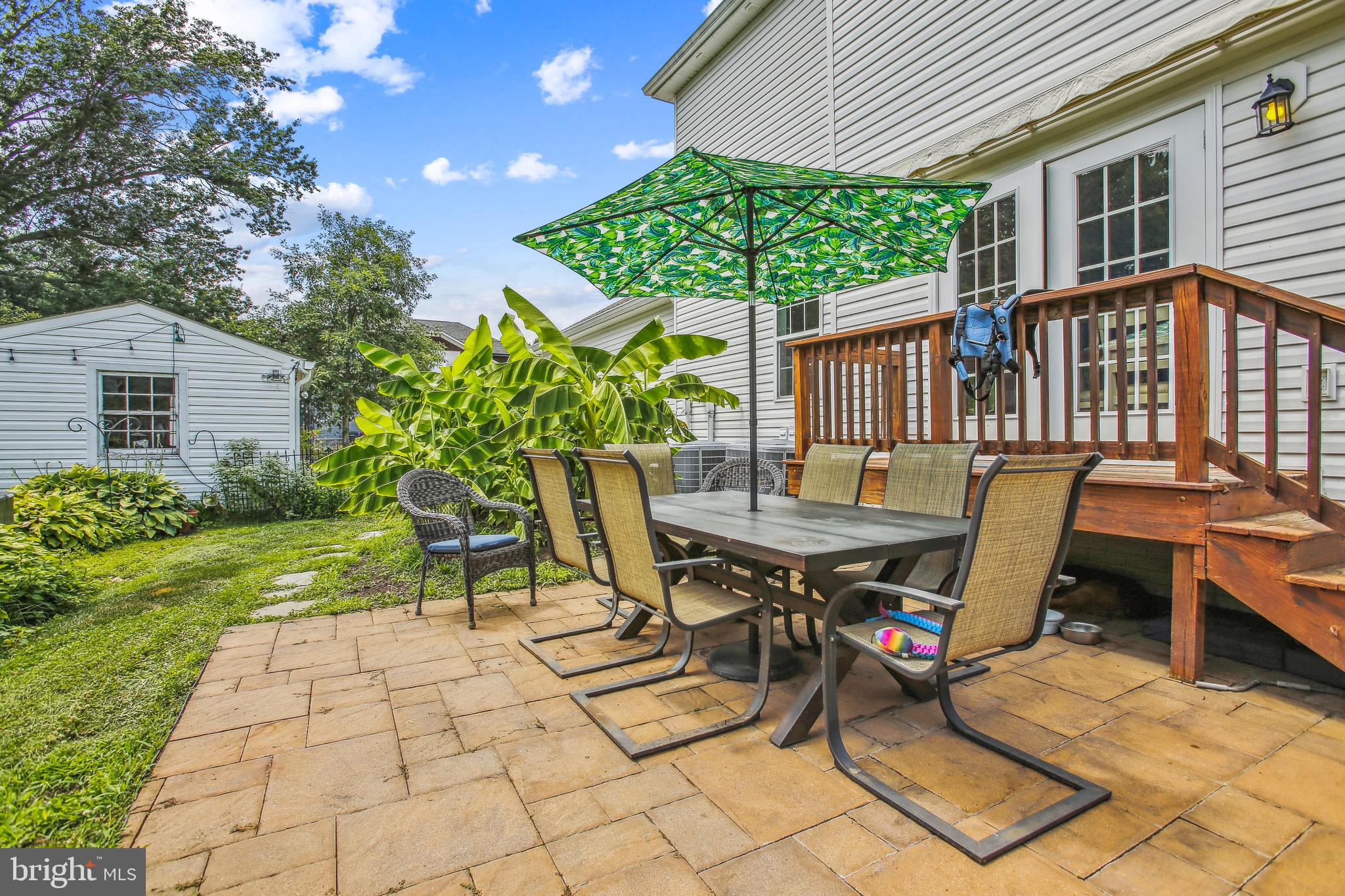 1201 Alden Road Alexandria, VA 22308 - Photo 10 of 47 patio off the kitchen
