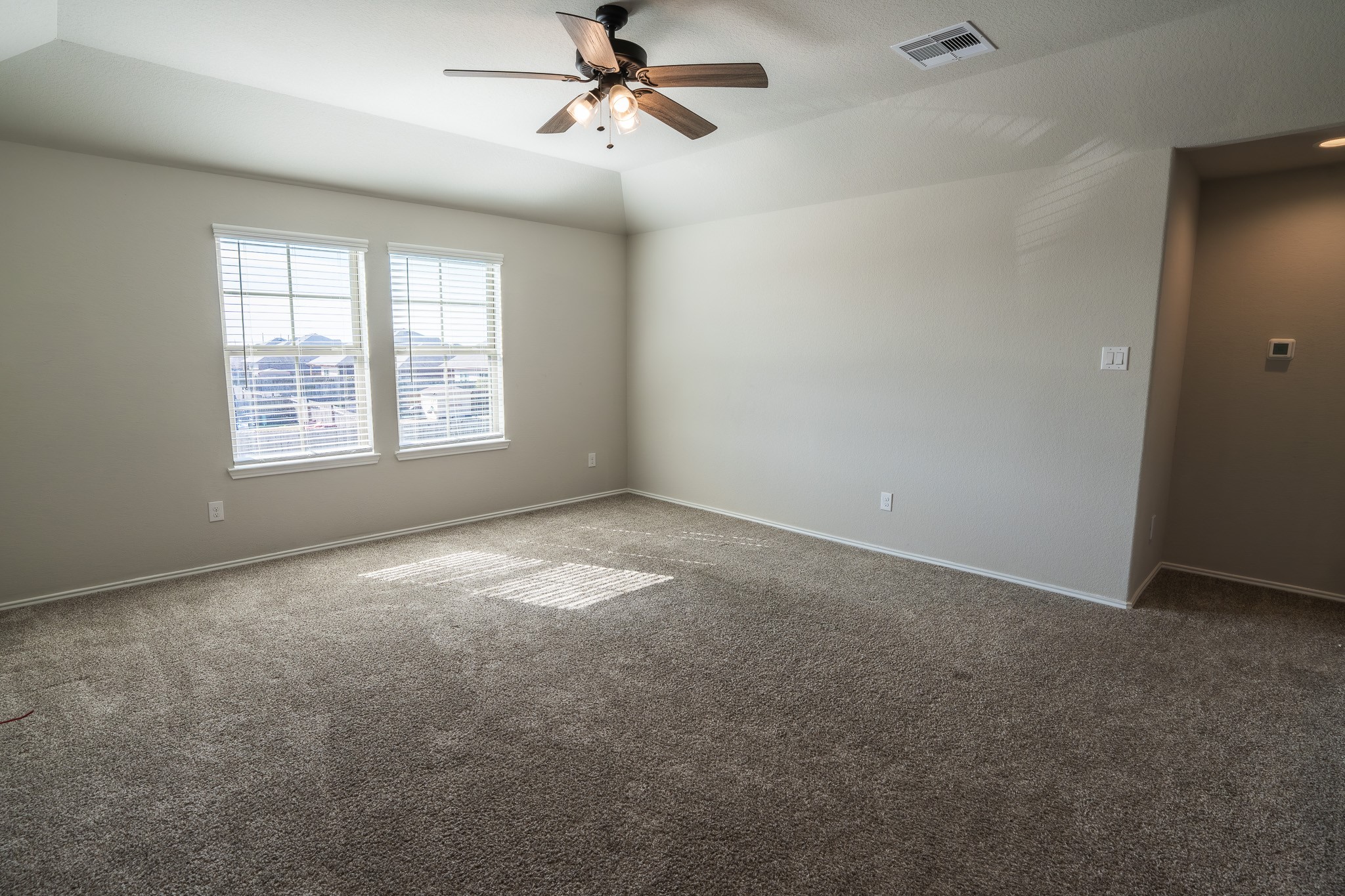 939 Petunia Falls Lane Rosharon, TX 77583 - Photo 16 of 25 Upstairs Gameroom