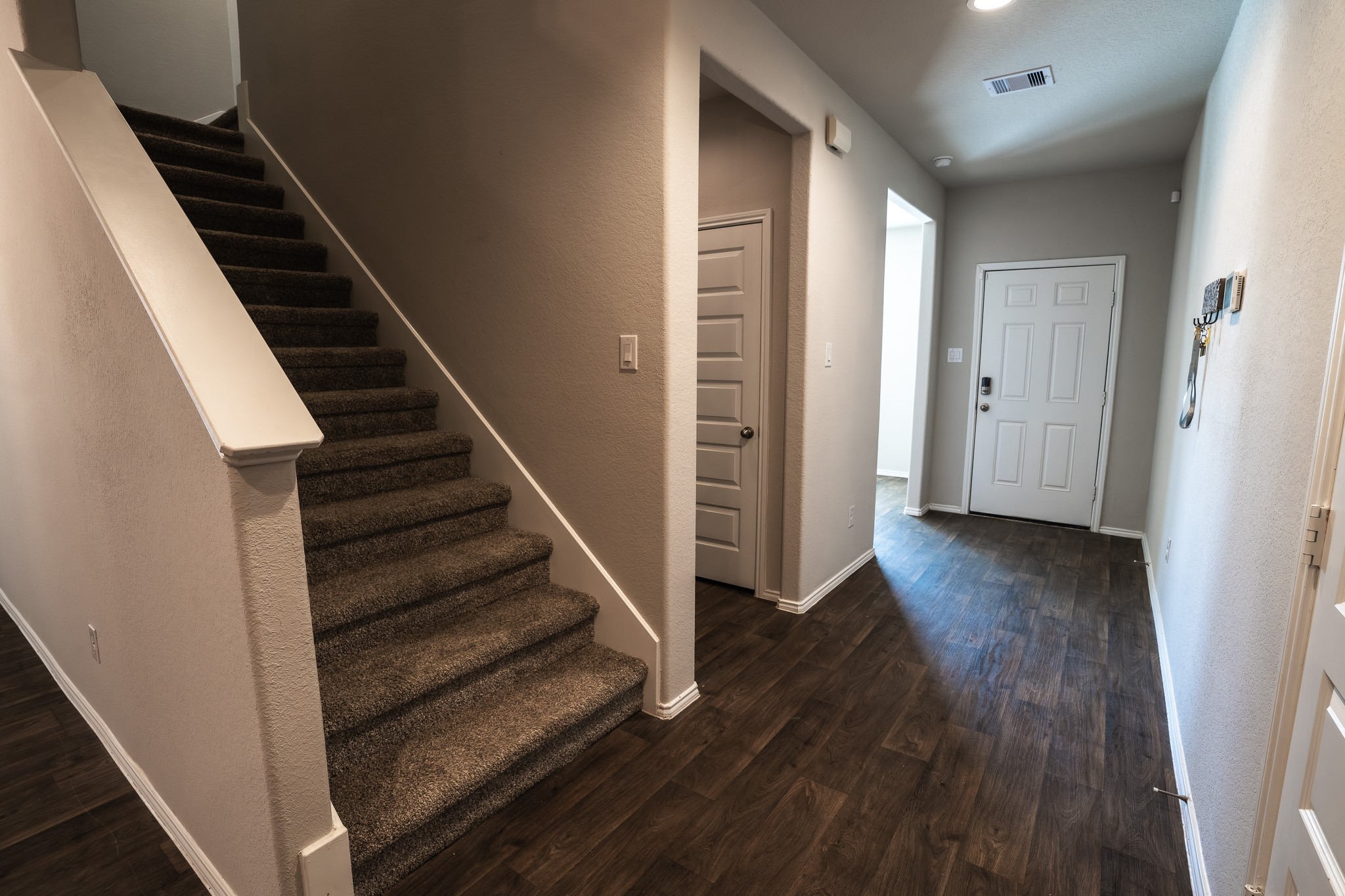 939 Petunia Falls Lane Rosharon, TX 77583 - Photo 4 of 25