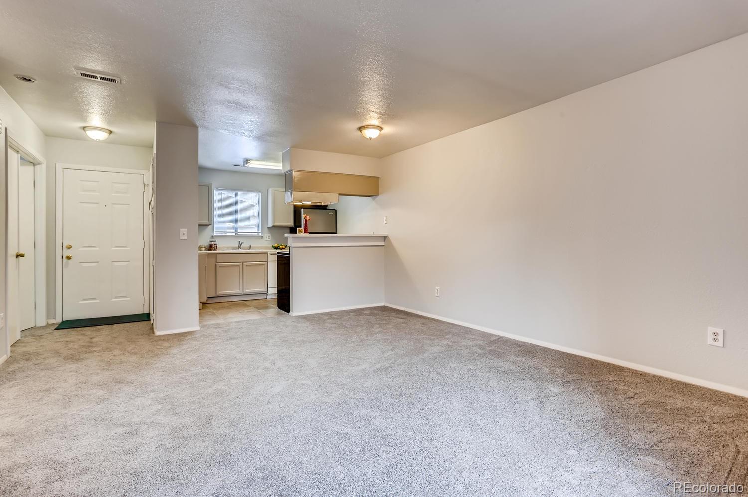 2267 South Buckley Road, Unit 101 Aurora, CO 80013 - Photo 5 of 28 Gallery Image 5