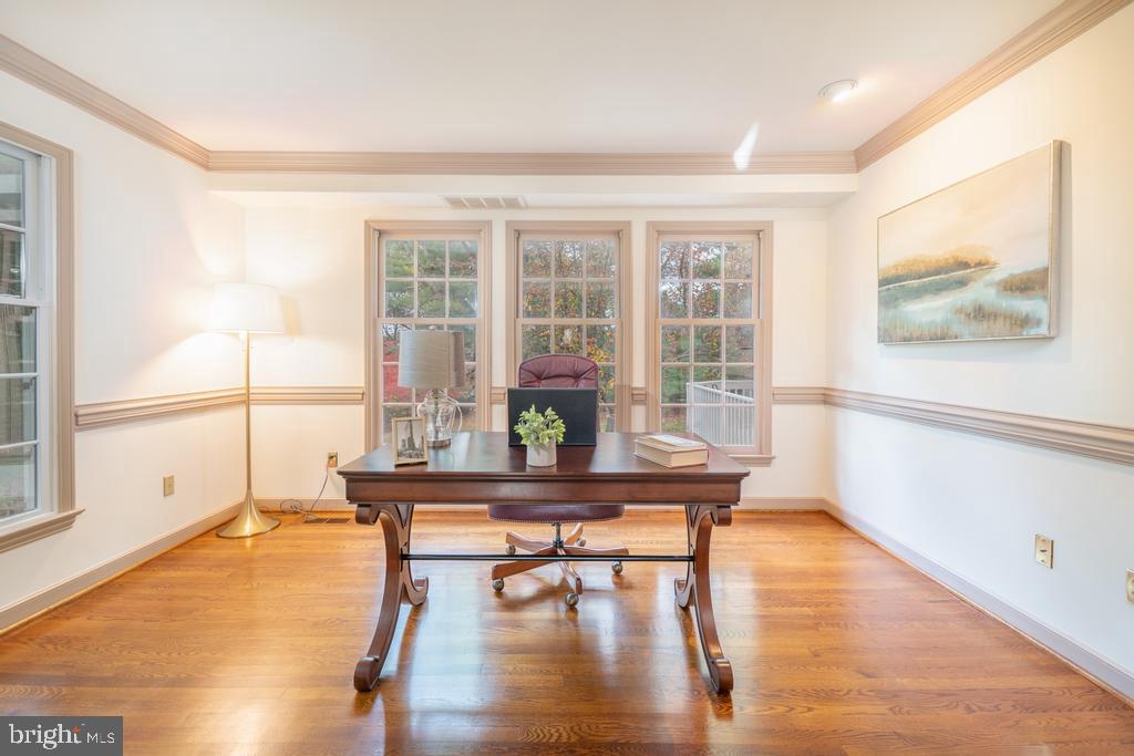 801 Avonwood Drive Wayne, PA 19087 - Photo 8 of 35