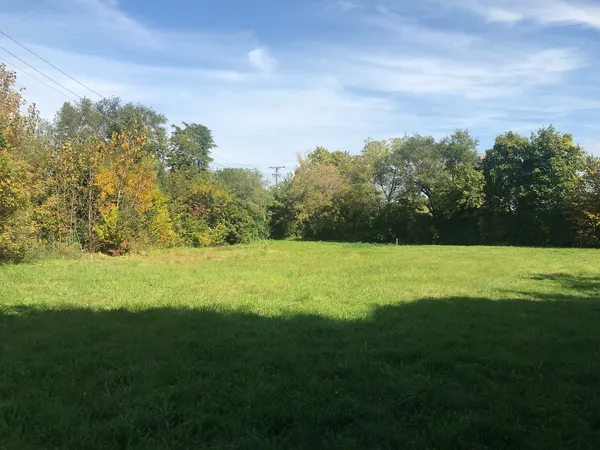 $150,000 | 136 Grant Street, Barrington, IL 60010