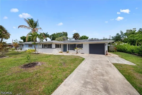 $1,750 | 1039 El Mar Avenue, Fort Myers, FL 33919