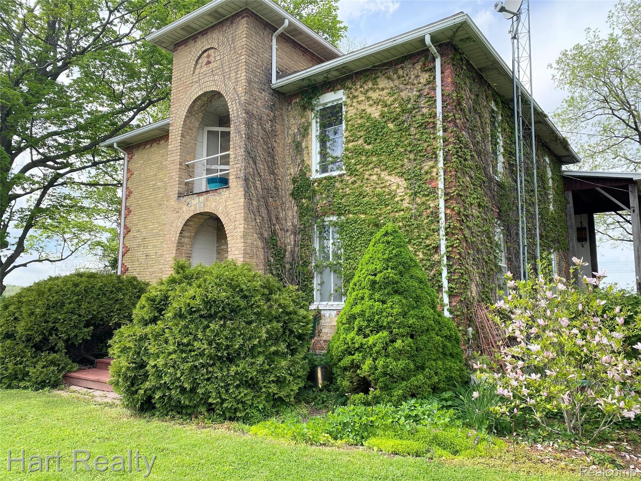 5910 Walker Road Marlette, MI 48453 - Photo 43 of 51 Look at that original charm