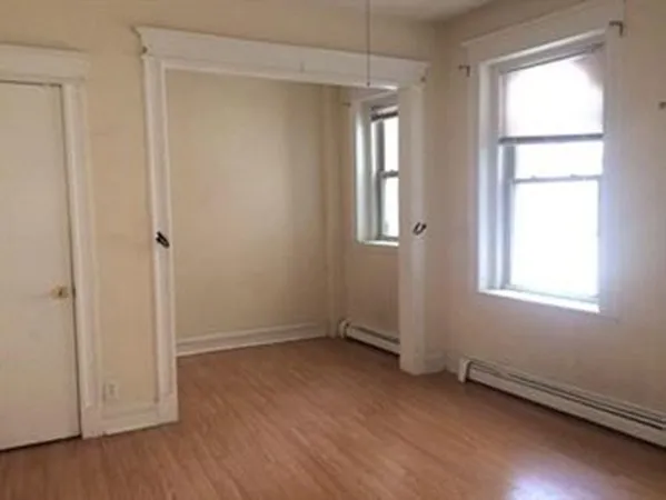 $1,950 | 1665 Commonwealth Avenue, Unit 2, Boston, MA 02135