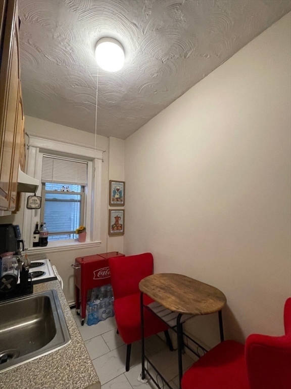 1665 Commonwealth Avenue, Unit 2 Boston, MA 02135 - Photo 3 of 8
