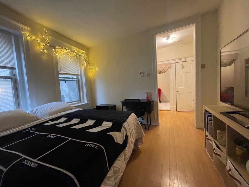 1665 Commonwealth Avenue, Unit 2 Boston, MA 02135 - Photo 6 of 8