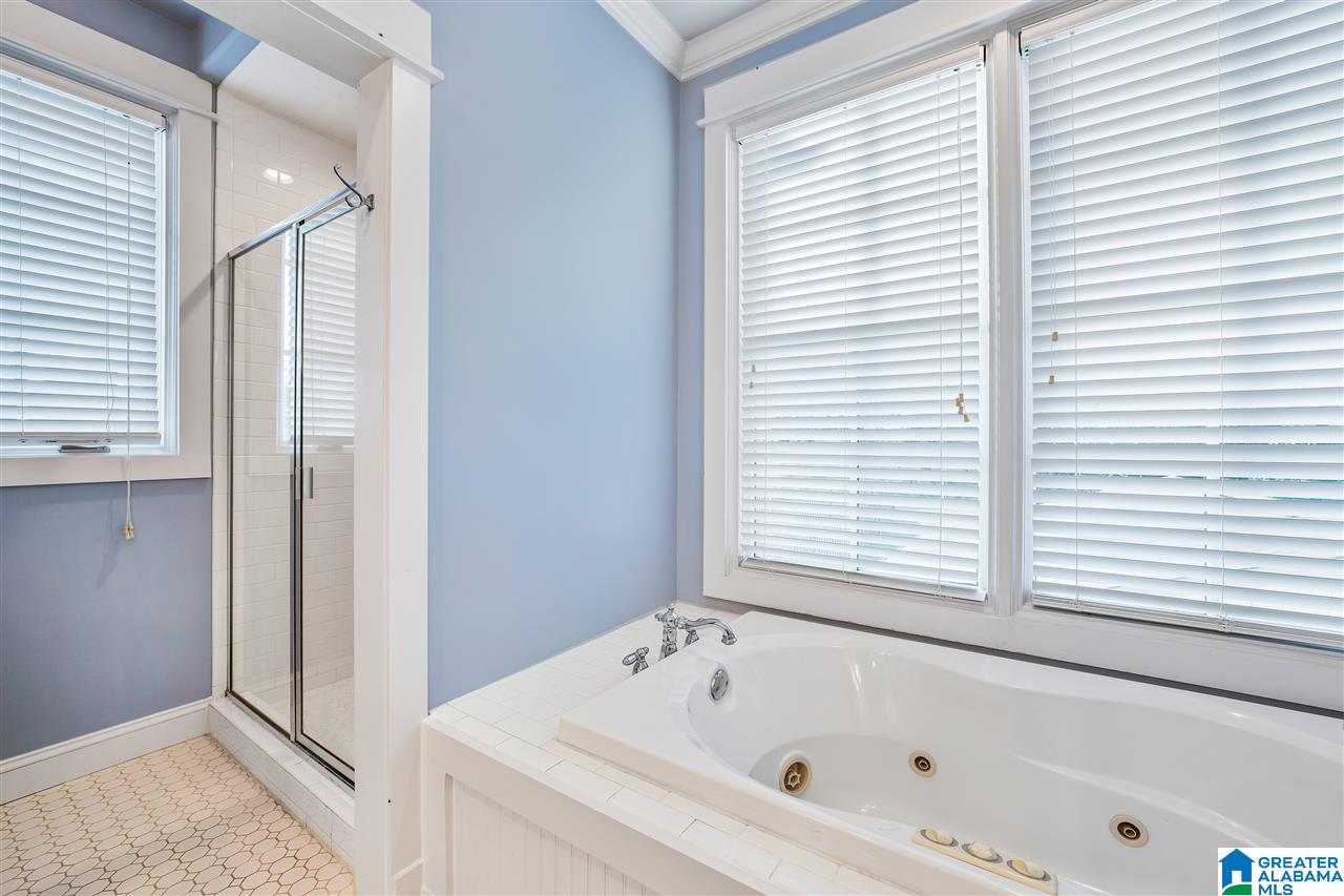 1086 Columbiana Road Birmingham, AL 35209 - Photo 23 of 31