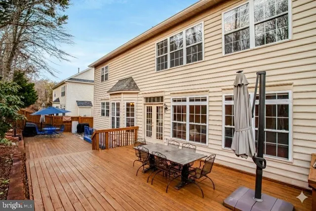 $1,200,000 | 7374 Pohick Ridge Court, Springfield, VA 22153