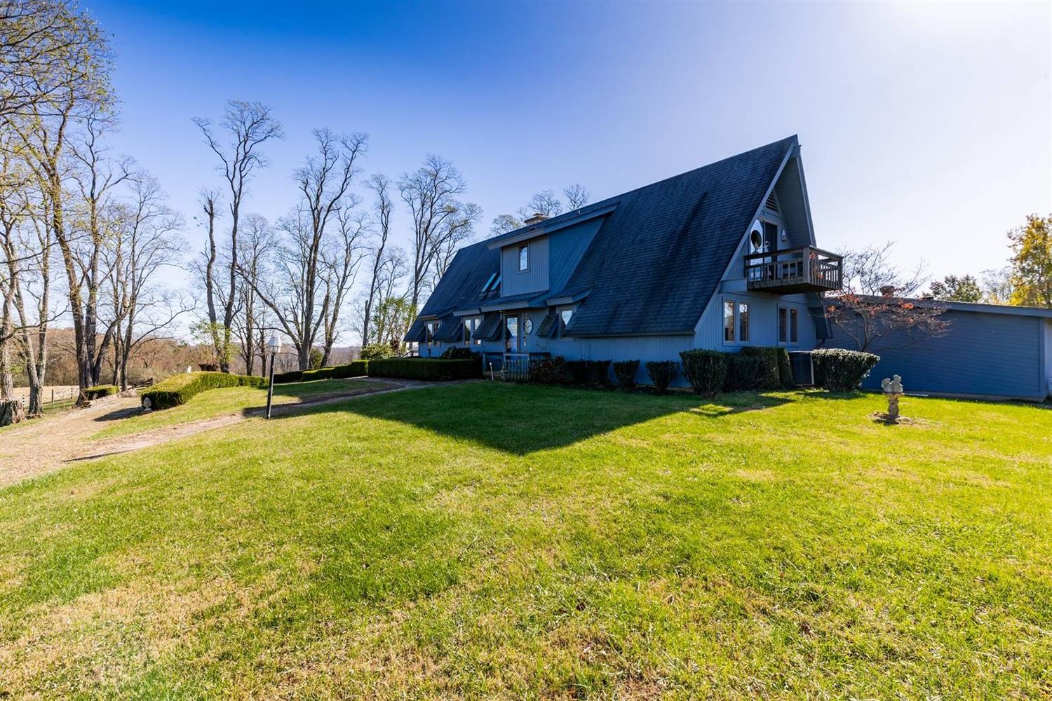 20114 Hickory Road Batesville, IN 47006 - Photo 1 of 36 Gallery Image 1