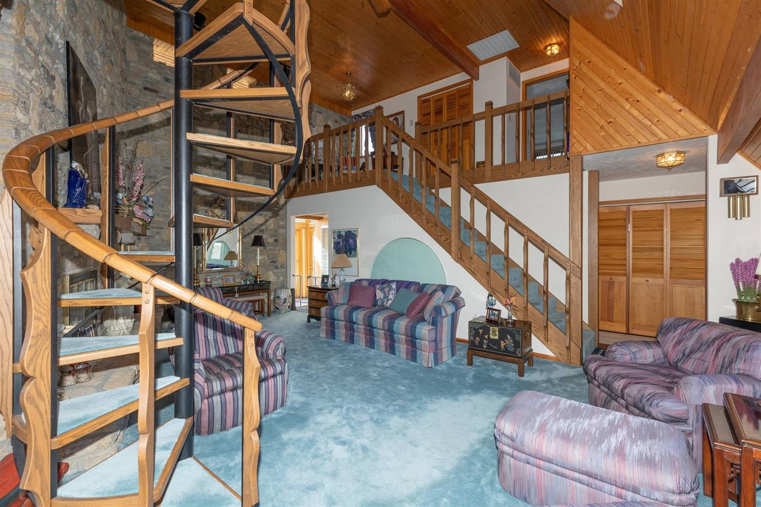 20114 Hickory Road Batesville, IN 47006 - Photo 3 of 36 Gallery Image 3