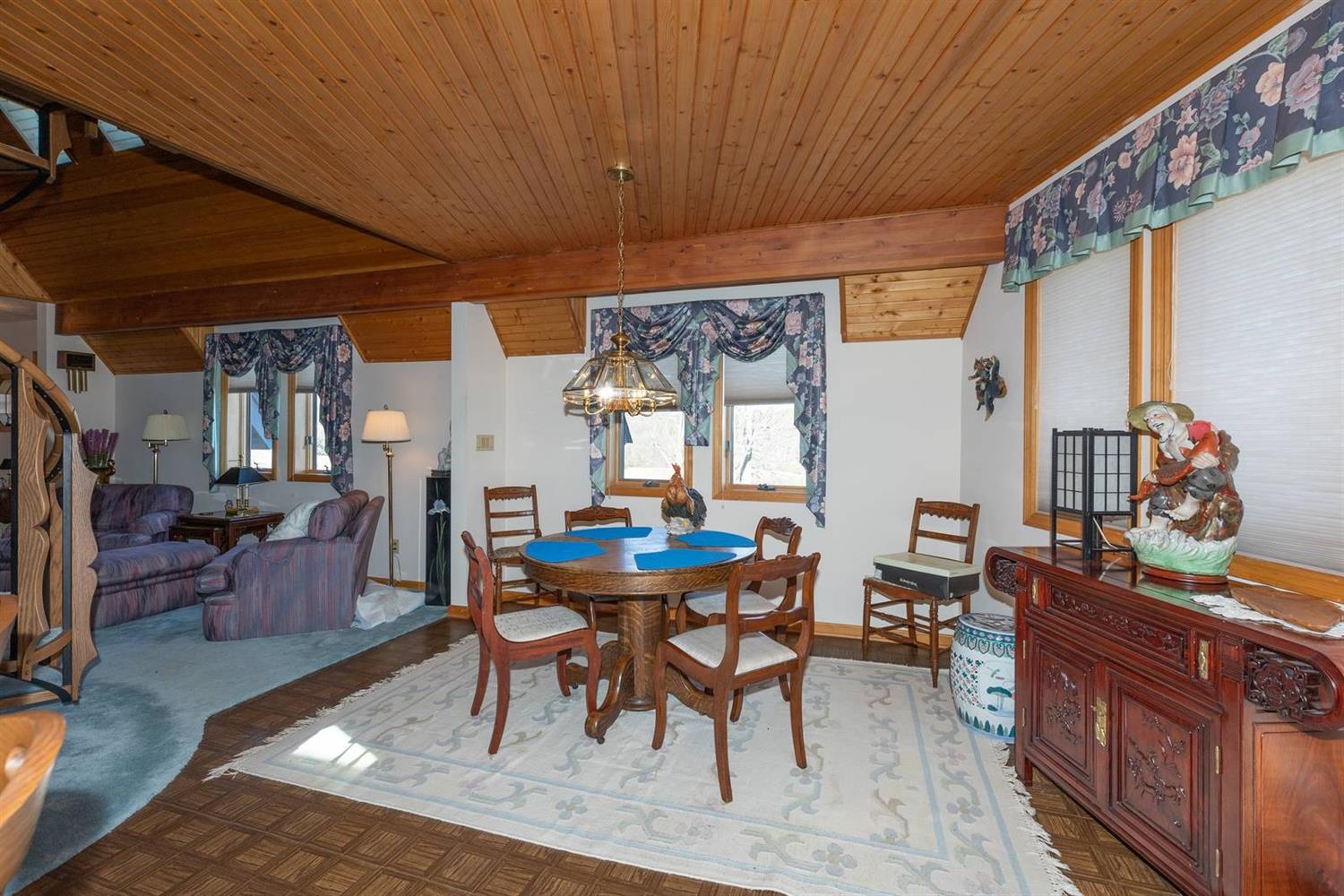20114 Hickory Road Batesville, IN 47006 - Photo 6 of 36 Gallery Image 6