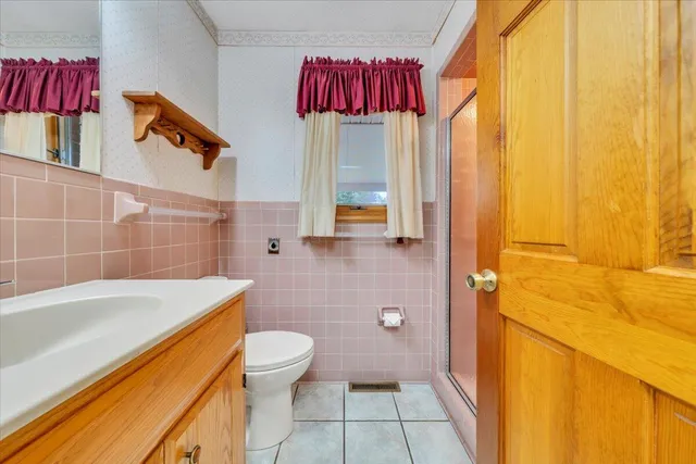 $489,000 | 290 Patricia Lane Southeast, Christiansburg, VA 24073