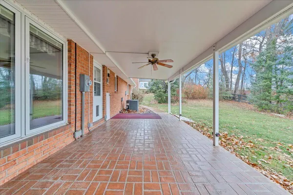 $485,000 | 290 Patricia Lane Southeast, Christiansburg, VA 24073