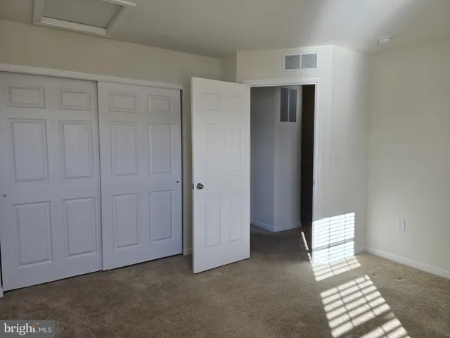 a view of a livingroom with an empty space