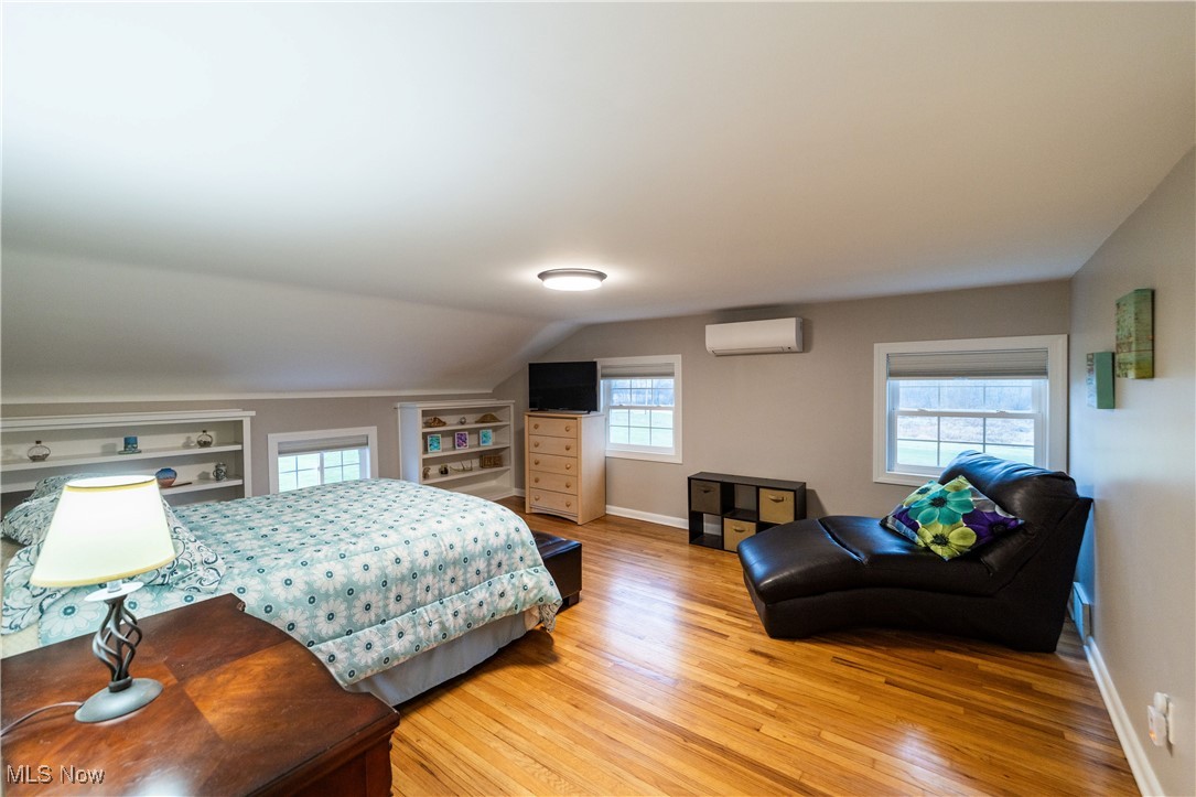 8067 Branch Road Medina, OH 44256 - Photo 23 of 50 2nd Floor Bedroom