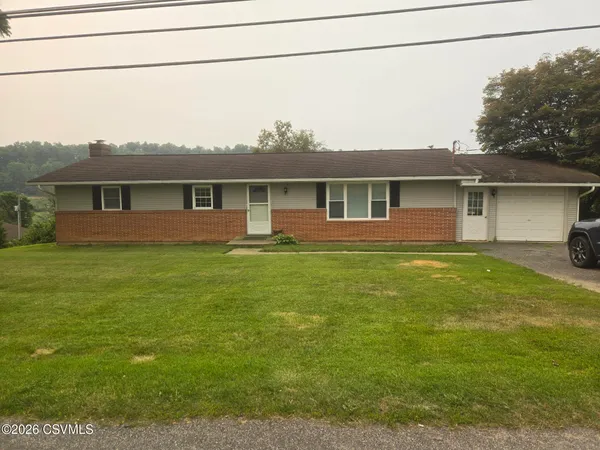 $1,200 | 11565 Old Turnpike Road, Mifflinburg, PA 17844
