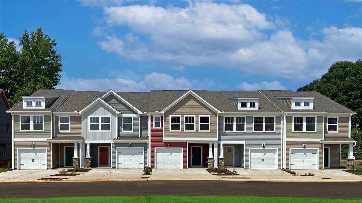 444 Hazelcote Road Greenville, SC 29611 - Photo 1 of 3 Gallery Image 1