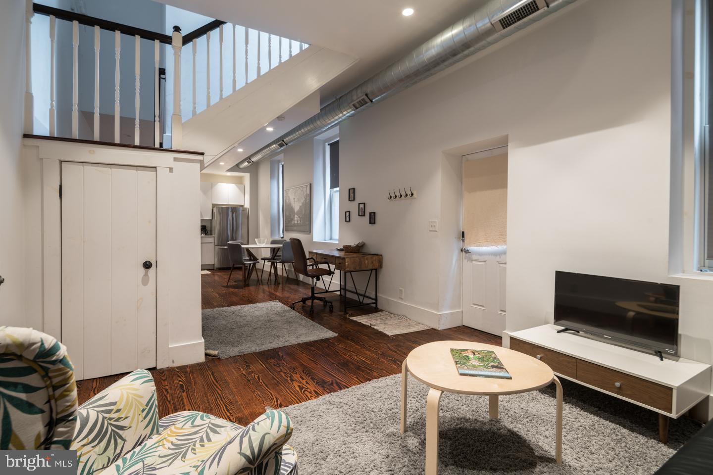 126 North 3rd Street, Unit 1 Philadelphia, PA 19106 - Photo 6 of 18