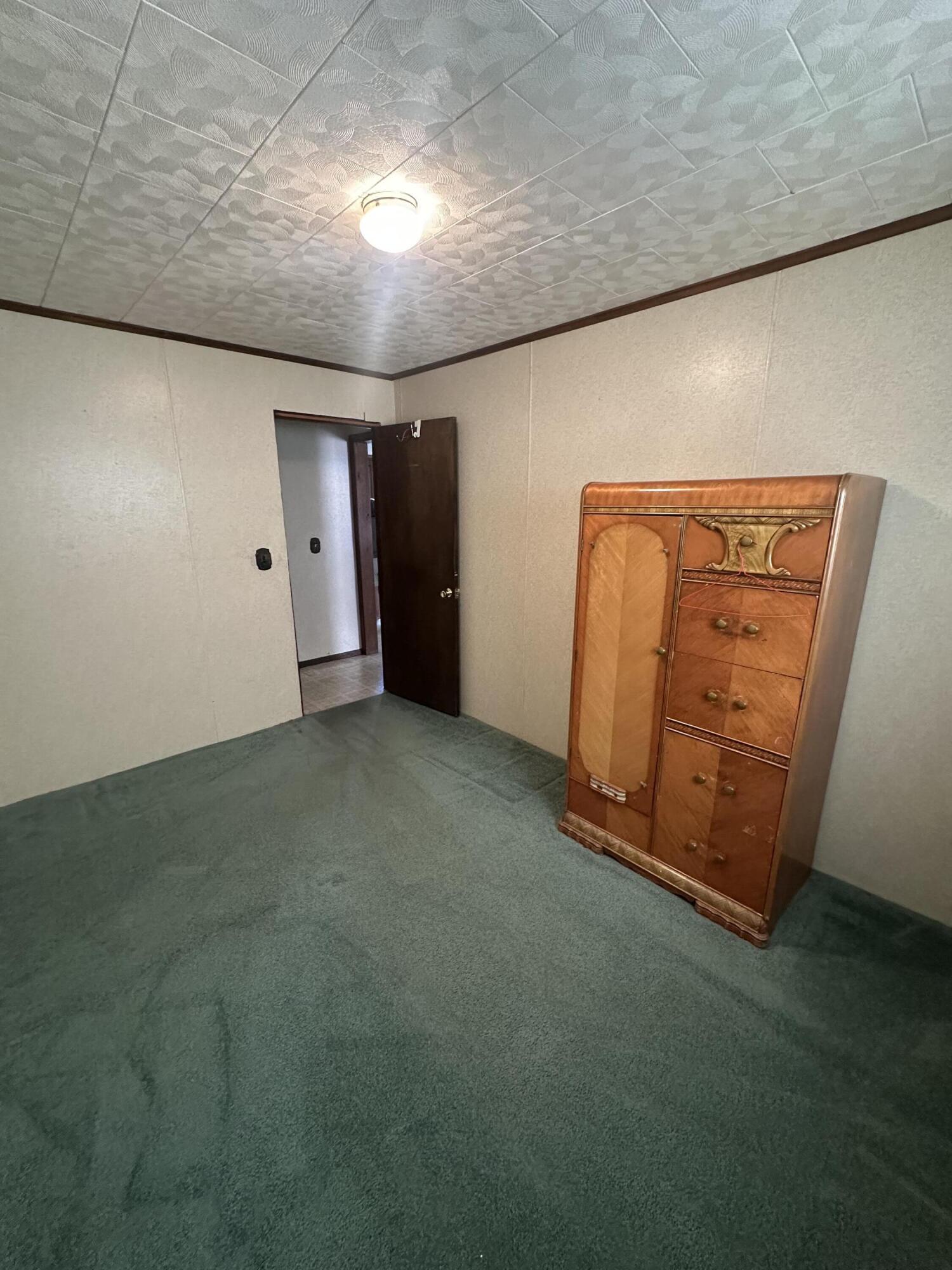 86 Ohio Street Millinocket, ME 04462 - Photo 21 of 25 BDE85E9C-2E91-4409-AAA3-D74CEA5F9386