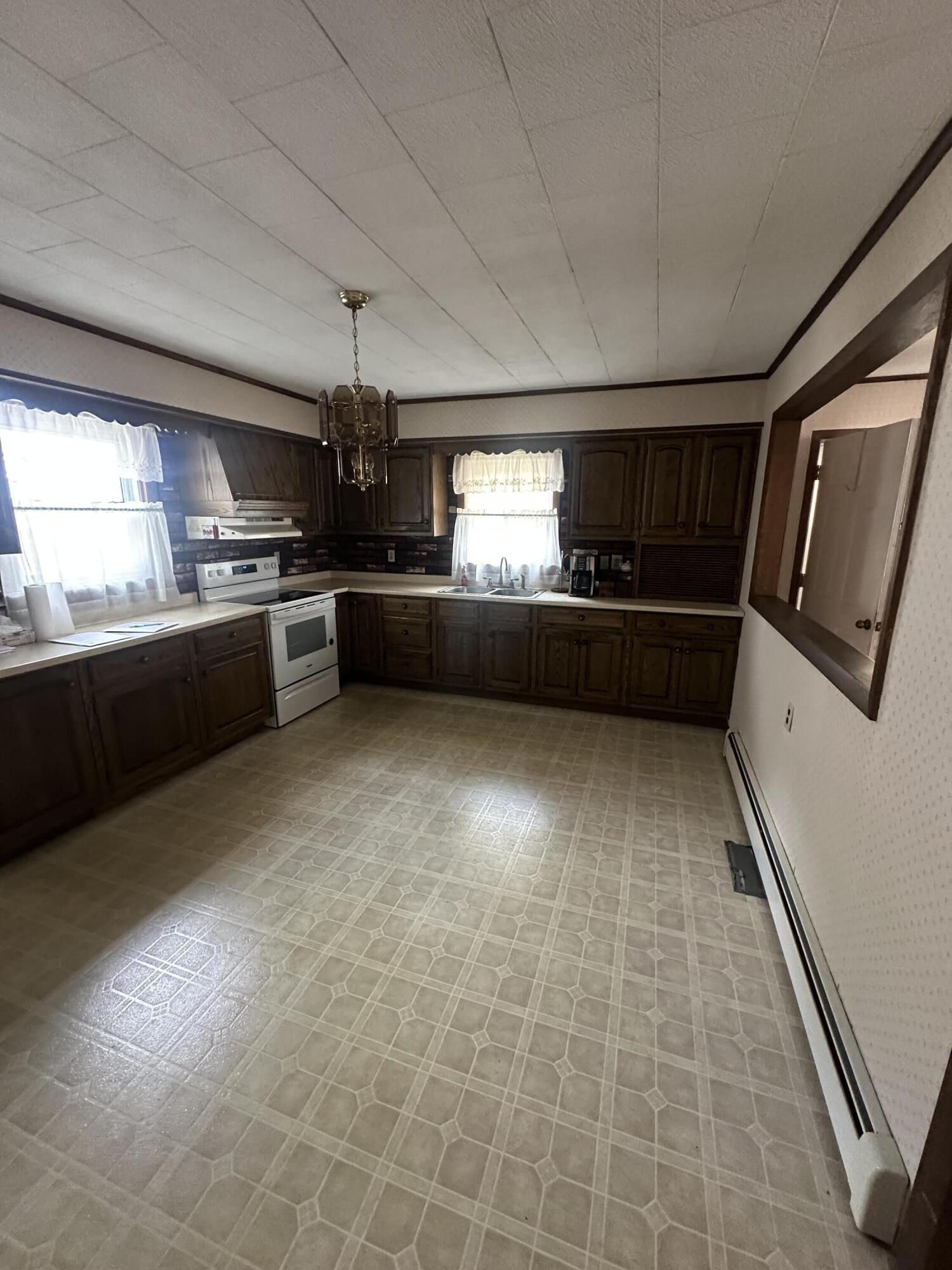 86 Ohio Street Millinocket, ME 04462 - Photo 8 of 25 107C8761-FC90-4FE3-9A97-EF3B2CB46476