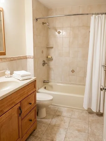 $5,300 | 23 Williams Street, Unit 23, Brookline, MA 02446