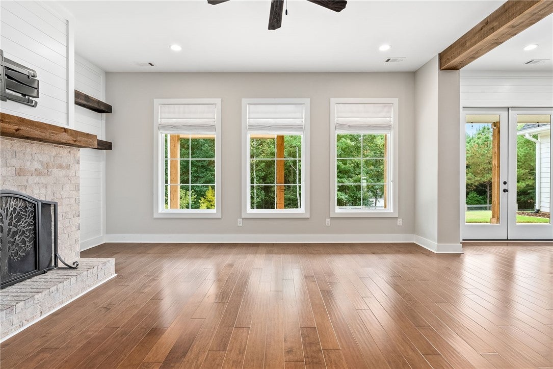 2845 Pear Tree Road Auburn, AL 36879 - Photo 11 of 45 Living Room