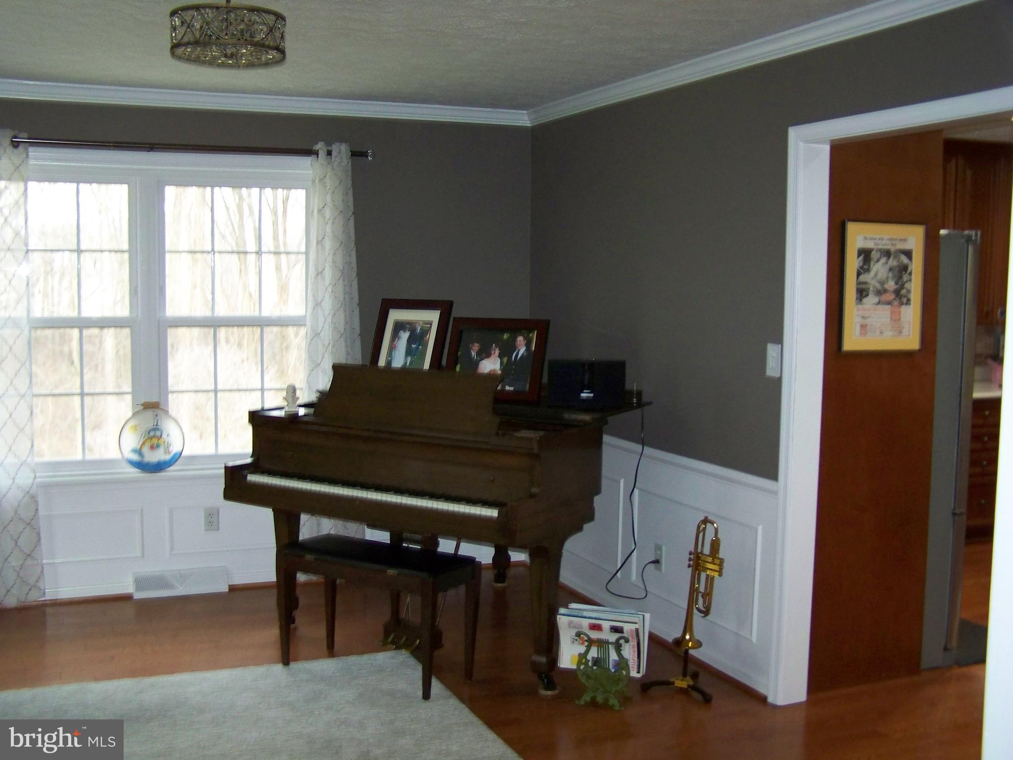 2416 Engle Road Fallston, MD 21047 - Photo 22 of 82 Dining room