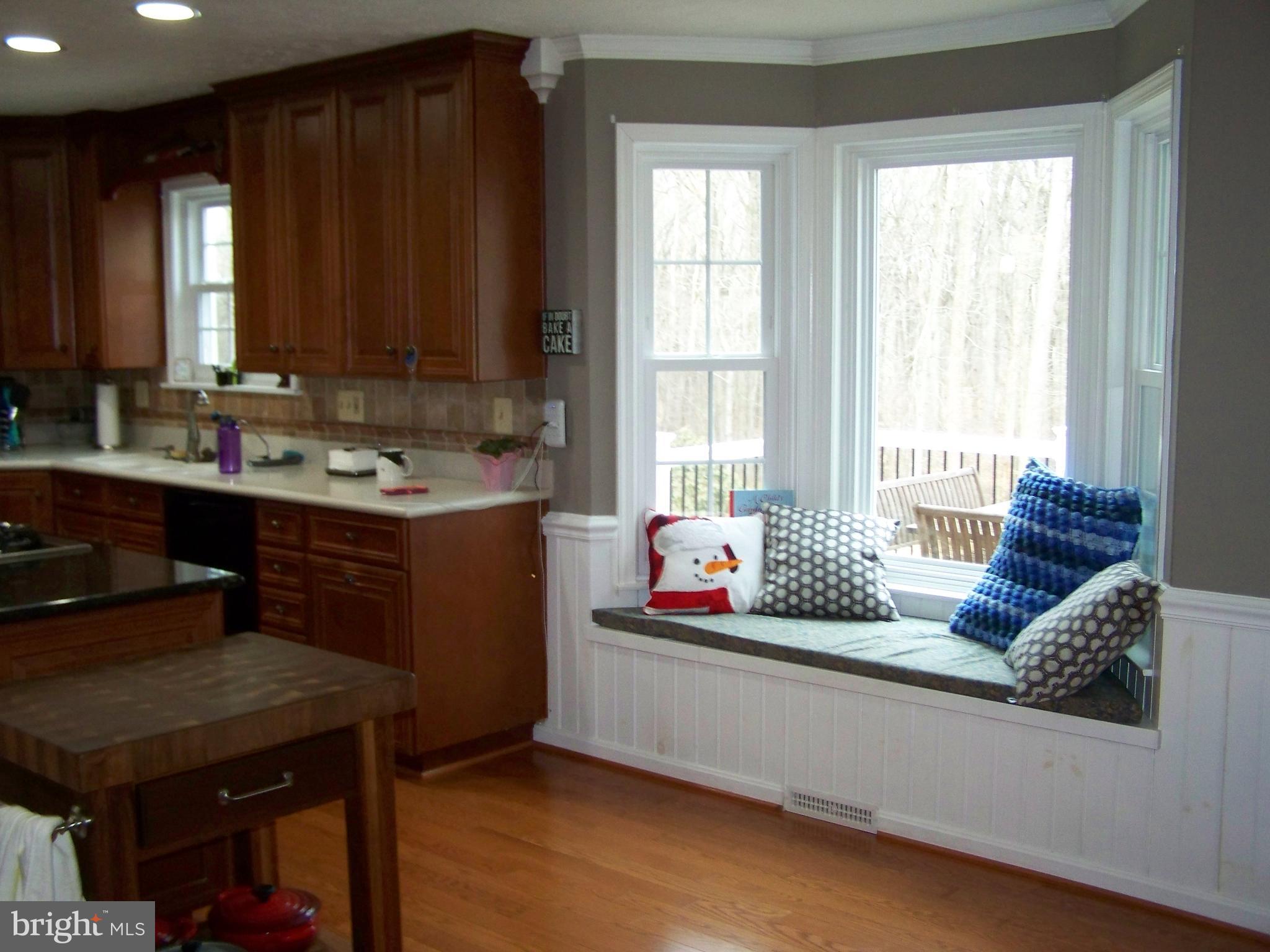 2416 Engle Road Fallston, MD 21047 - Photo 24 of 82 Kitchen bay window w/seat/storage