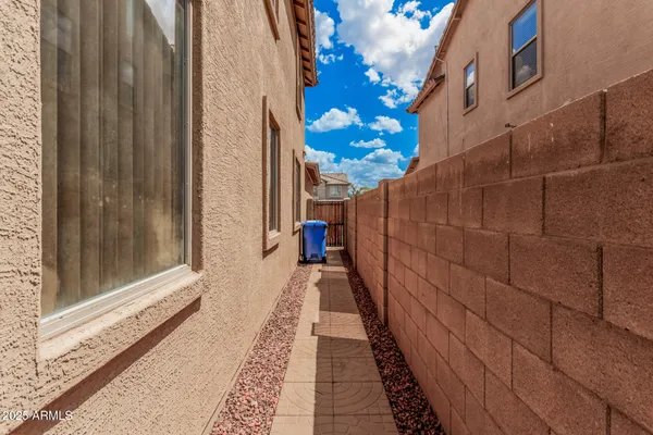 $2,300 | 7352 West Valencia Drive, Laveen, AZ 85339