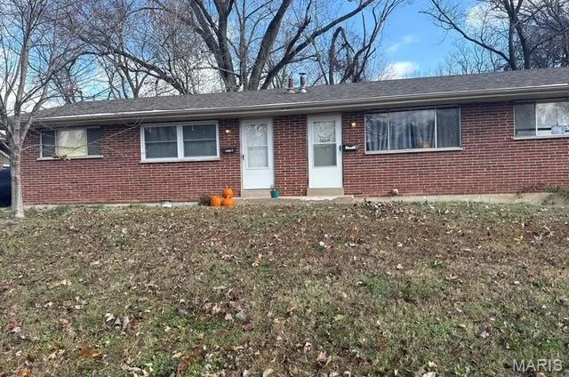 $300,000 | 2512 Chesstal Street, St. Charles, MO 63301