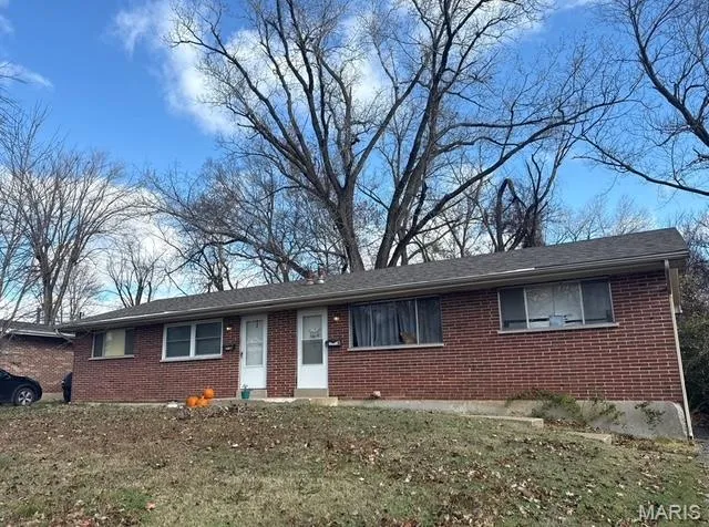 $300,000 | 2512 Chesstal Street, St. Charles, MO 63301