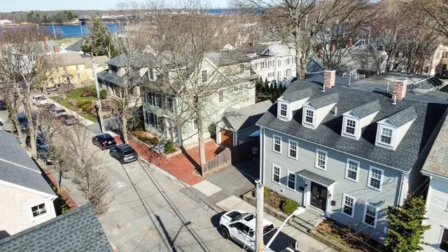 $999,900 | 27 Warren Street, Unit 1, Newburyport, MA 01950