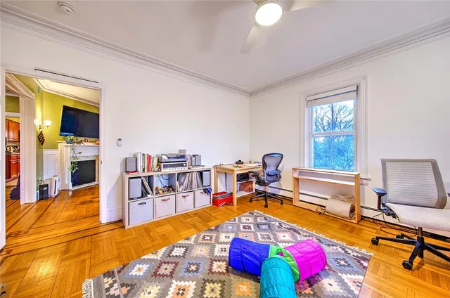 $2,100 | 130 Norwood Avenue, Unit 2, Cranston, RI 02905