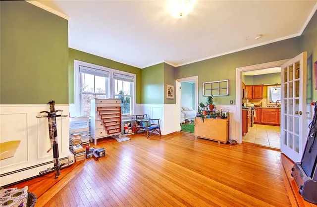 $2,100 | 130 Norwood Avenue, Unit 2, Cranston, RI 02905