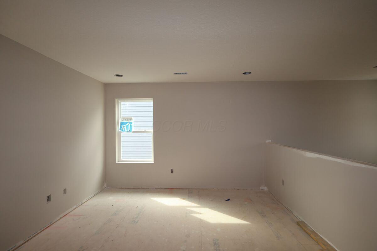 5711 Valleydale Road Powell, OH 43065 - Photo 4 of 11 Loft