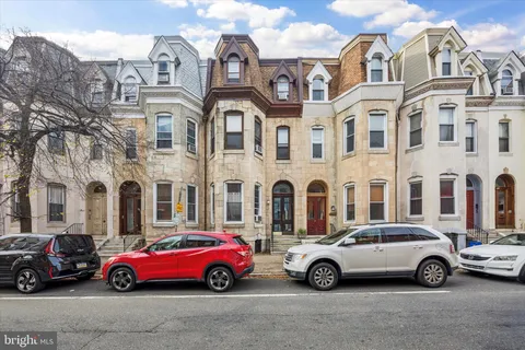 $1,295,000 | 142 North 21st Street, Philadelphia, PA 19103